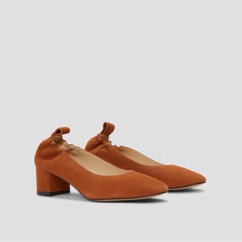 Everlane Italy Suede Block Heel - size 5